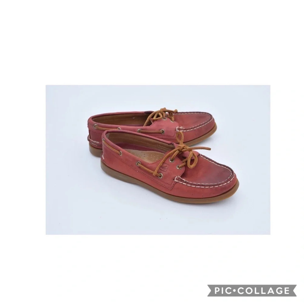 Sperry top sider boat shoes